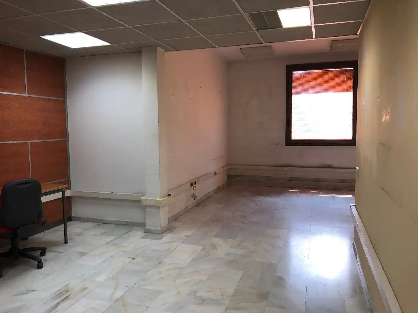Büro zur Miete in Volpelleres, imagen 2