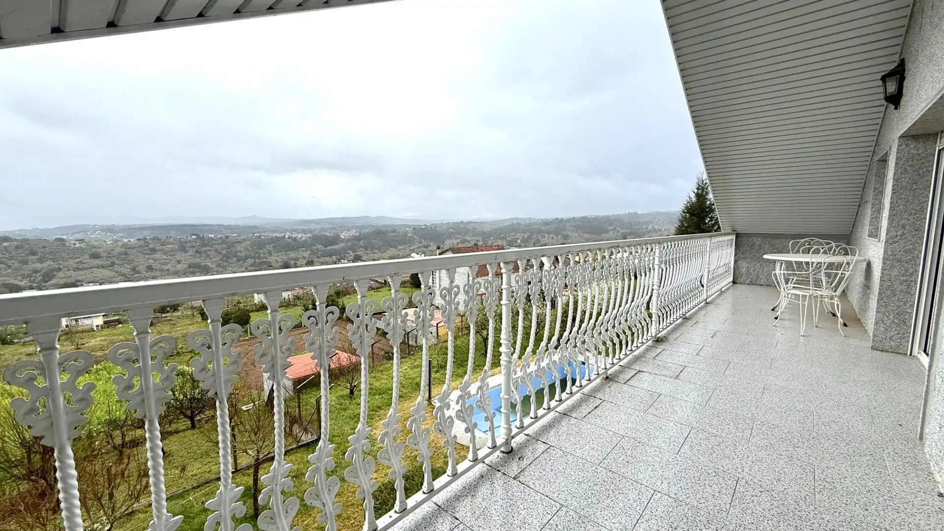 Terrace of Country homes for sale in Toén  with Private garden, Storage room and Swimming Pool