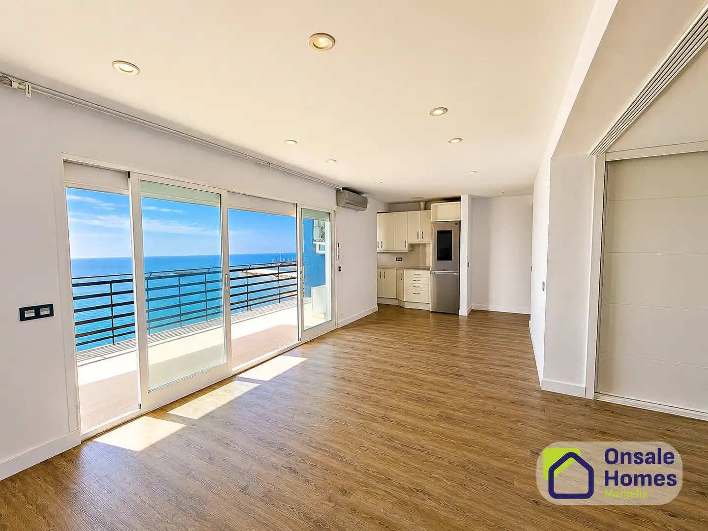 Terraza de Piso en venta en Marbella con Aire acondicionado, Terraza y Balcón