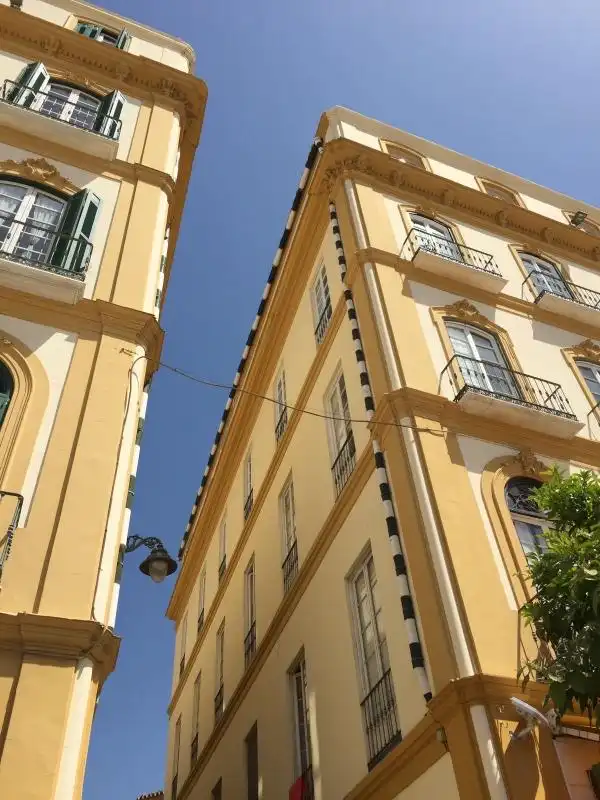 Vista exterior de Edificio en venta en Málaga
