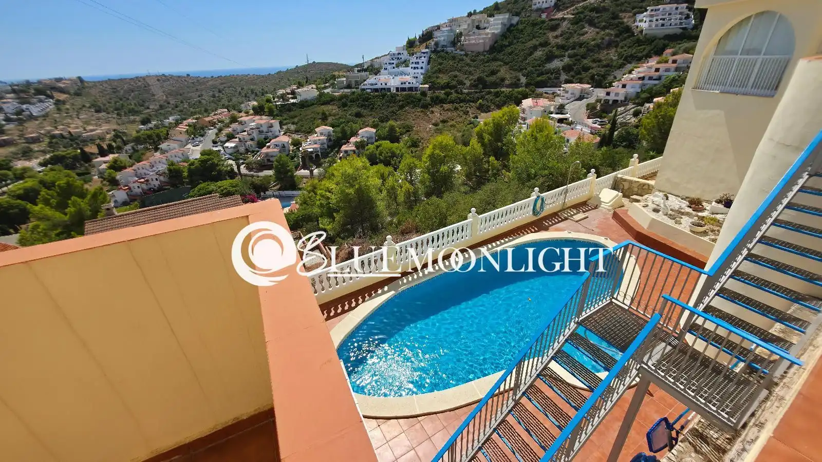 Vista exterior de Dúplex en venta en Peñíscola / Peníscola con Aire acondicionado, Calefacción y Jardín privado