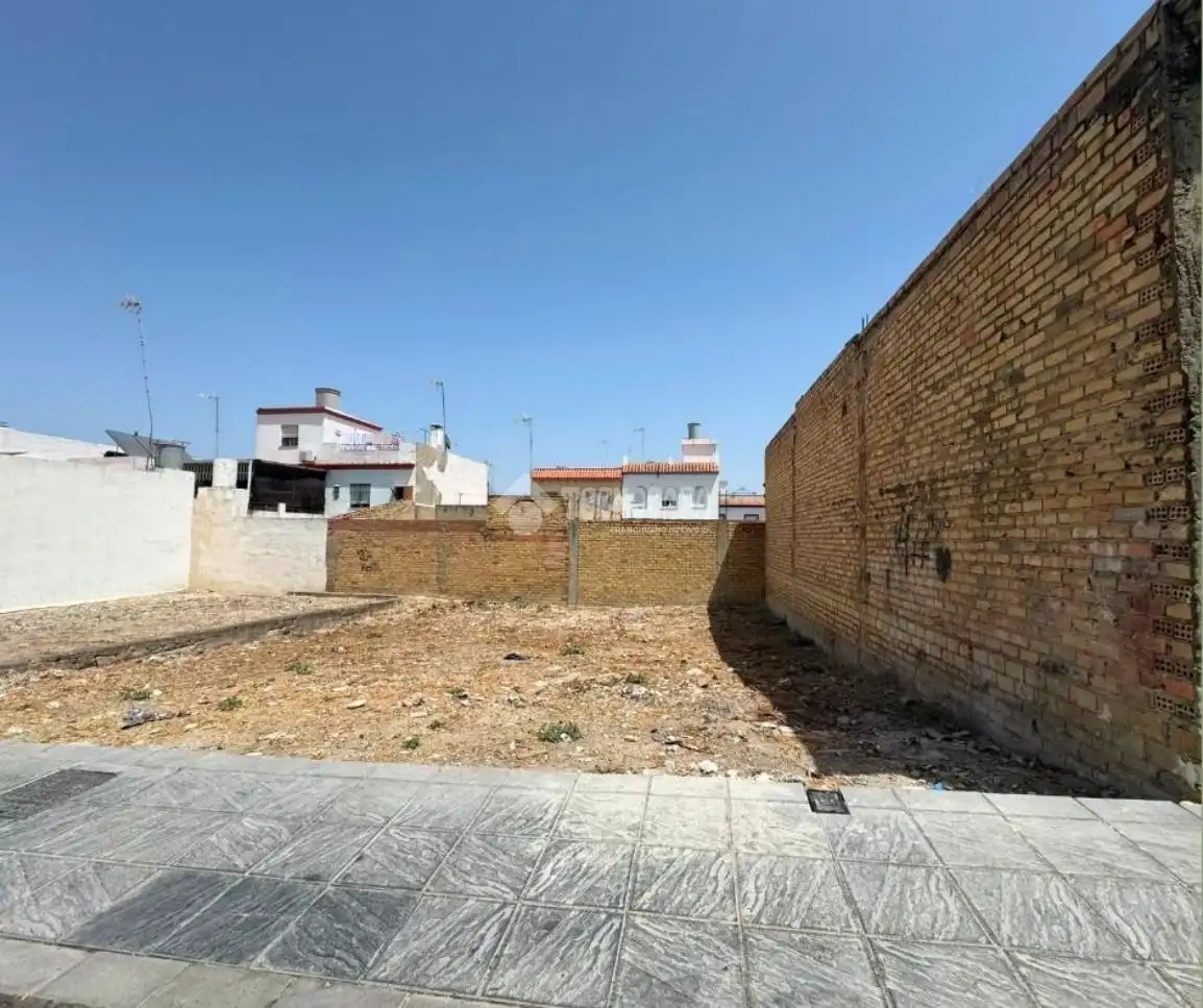 Terreni e lotti in vendita a C. Lugo