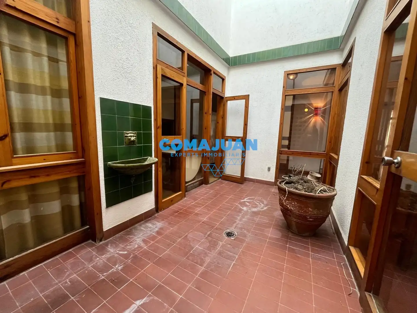 Country house zum Verkauf in Mataró mit Klimaanlage, Heizung und Terrasse