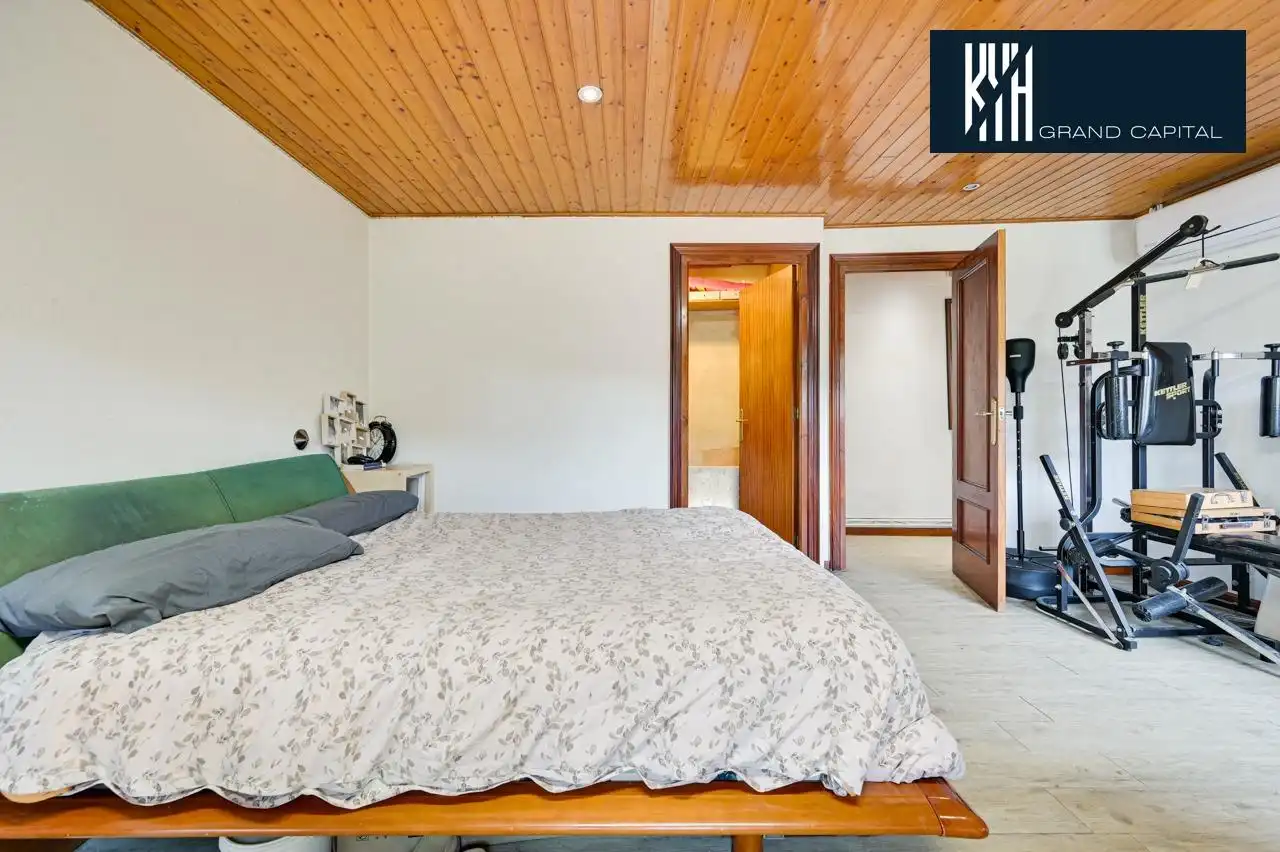Habitación de Casa adosada en venta en Juià