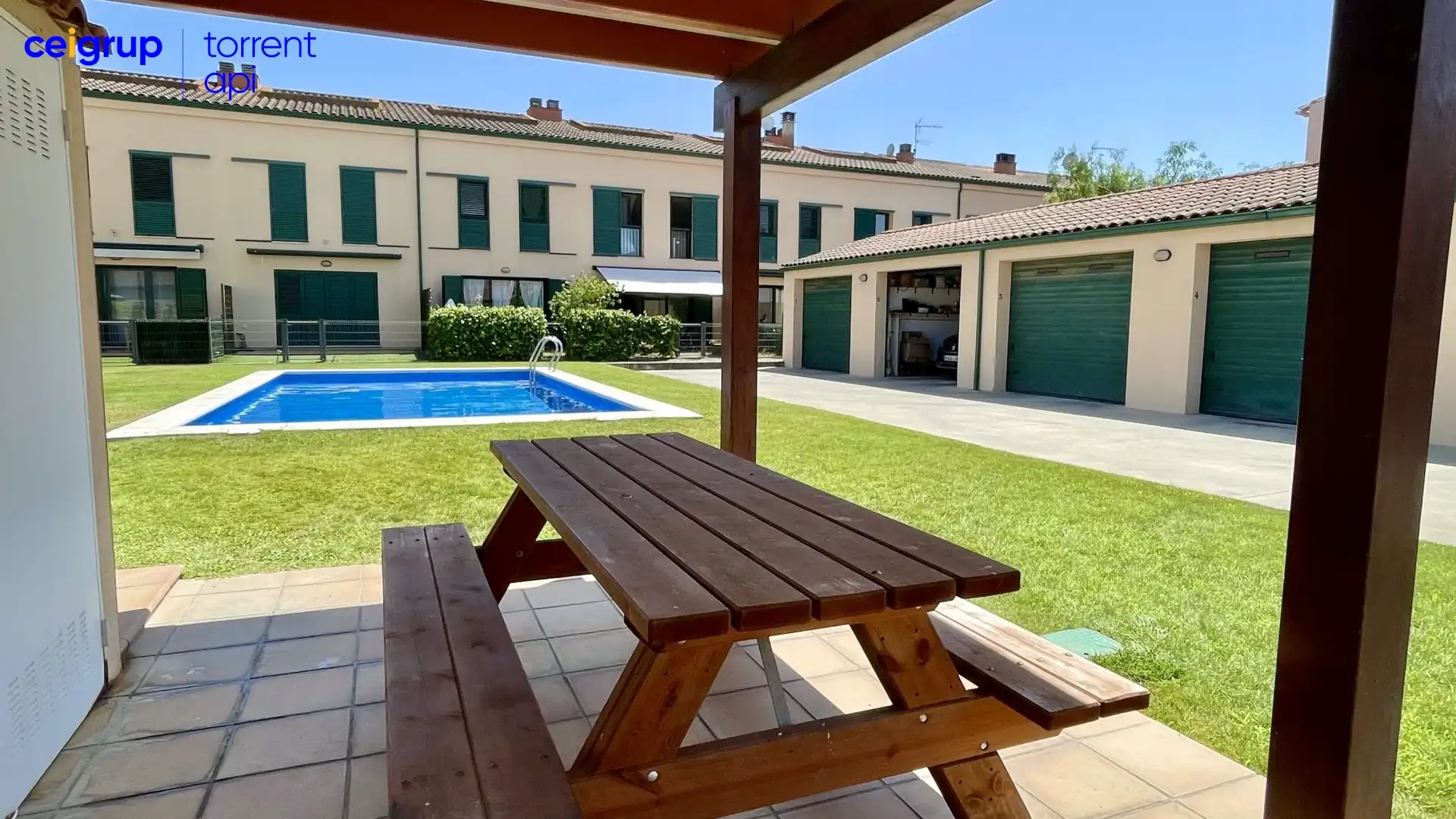 Garten von Einfamilien-Reihenhaus zum Verkauf in Pals mit Klimaanlage, Terrasse und Schwimmbad