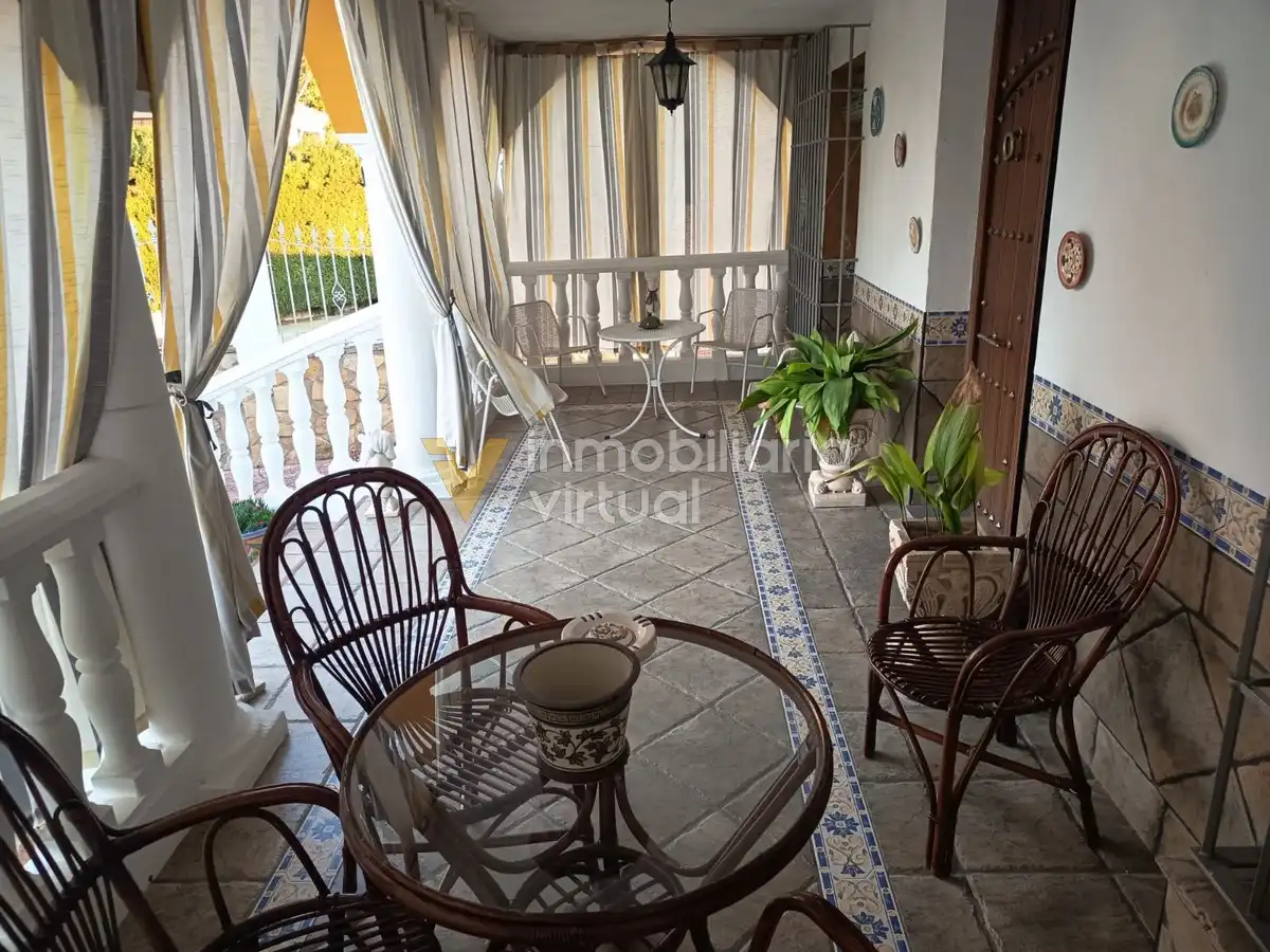 Terraza de Casa o chalet en venta en Lucena con Piscina y Amueblado