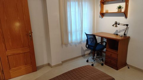 Foto 3 de Piso de alquiler en Huerta de la Reina - Trassierra, Córdoba Capital