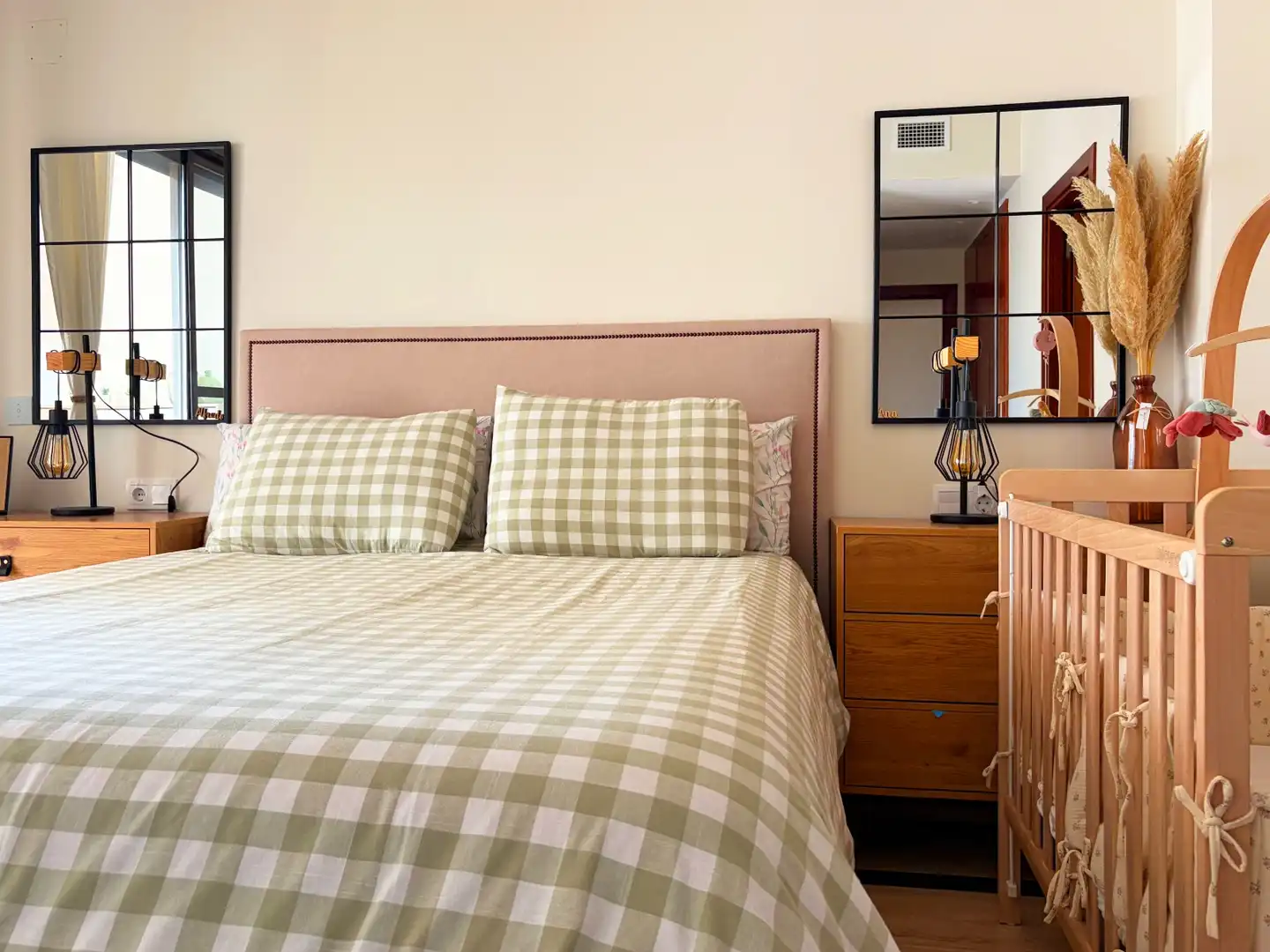 Schlafzimmer von Wohnung zum Verkauf in Estepona mit Klimaanlage, Terrasse und Abstellraum