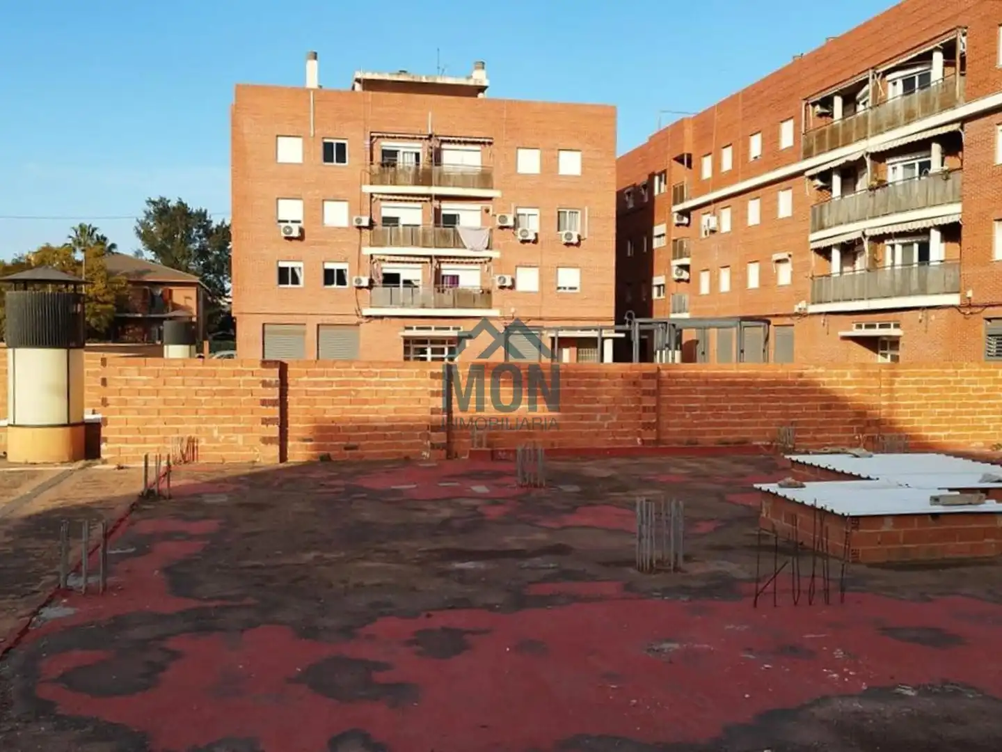 Vista exterior de Edificio en venta en Nules