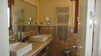 Bathroom of House or chalet for sale in Brunete  with Air Conditioner and Swimming Pool