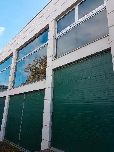 Nave industrial con ascensor en alquiler en Calle Ingenios Azucareros
