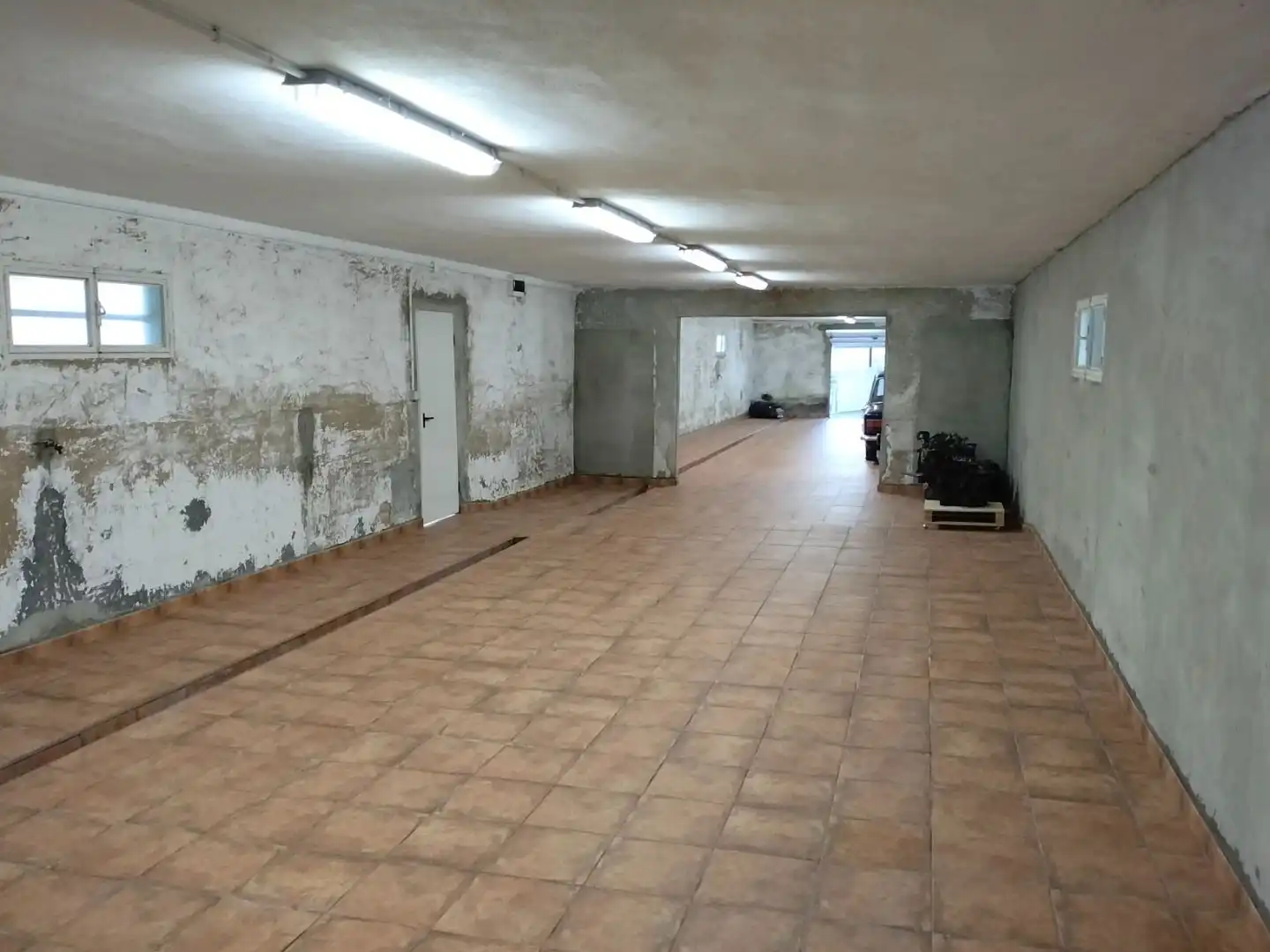 Commercial properties for sale in Salas