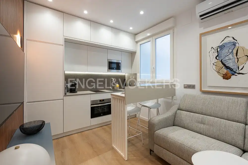 Wohnung zur Miete in Av. del Marqués de Sotelo, Sant Francesc
