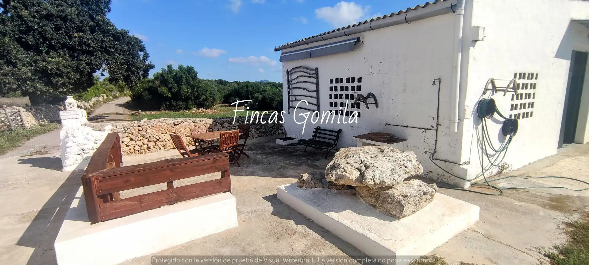 Terrassa de Finca rústica en venda en Alaior amb Piscina