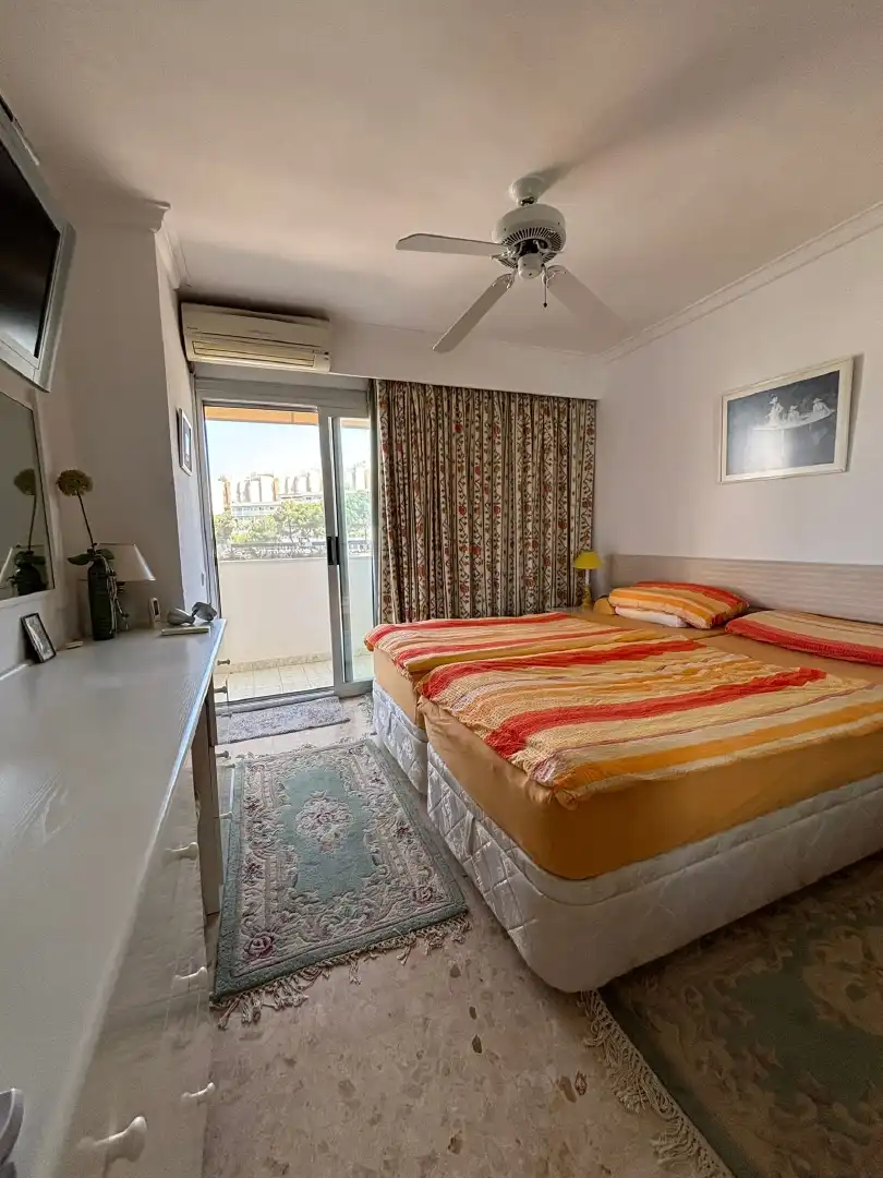 Bedroom of Apartments for sale in Calvià  with Air Conditioner, Terrace and Furnished