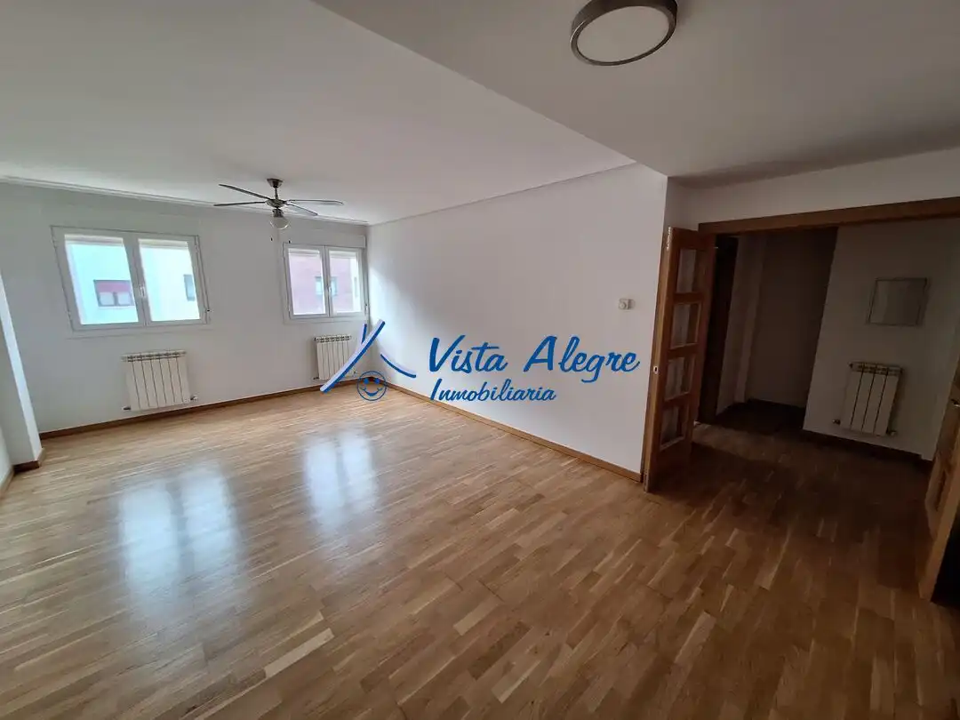 Appartement avec ascenseur à vendre à Calle Cenicero, imagen 2