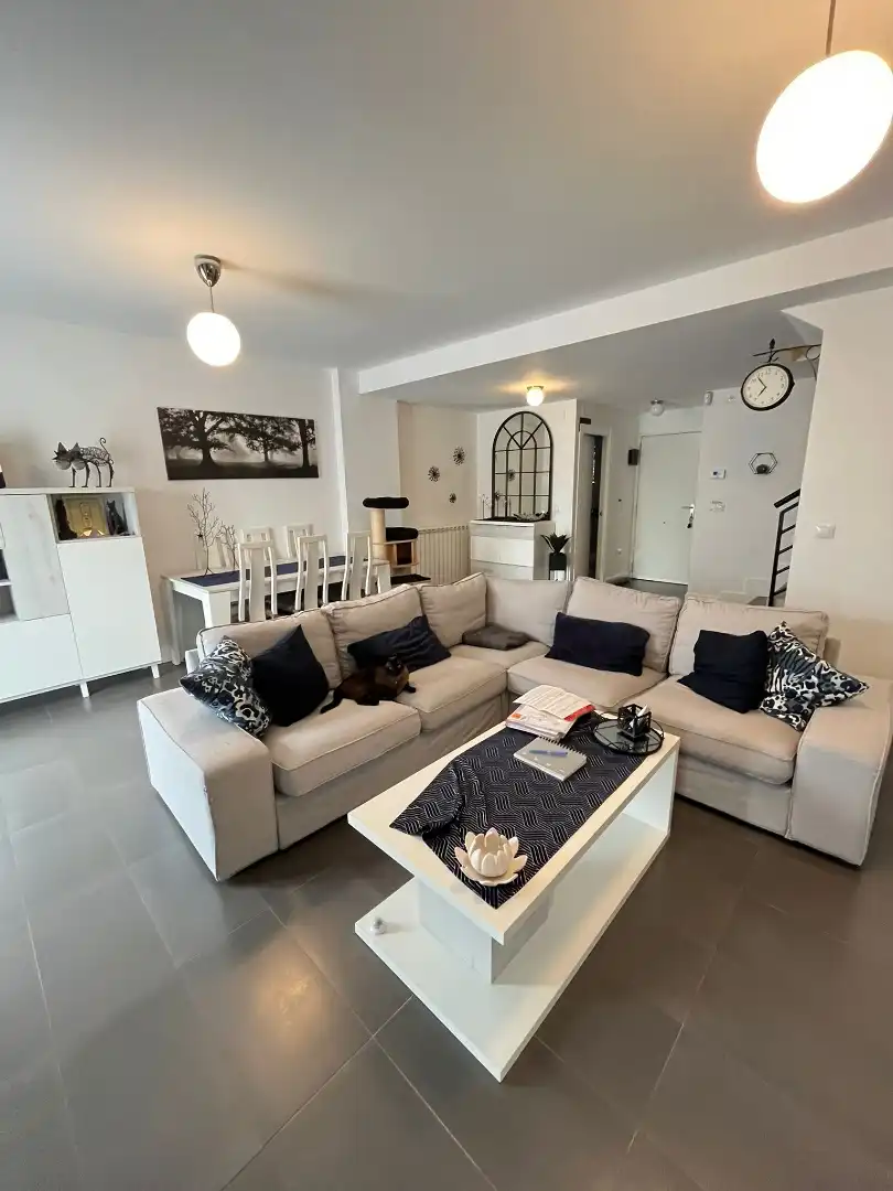 Casa adosada en venta en Villalbilla pueblo, Villalbilla