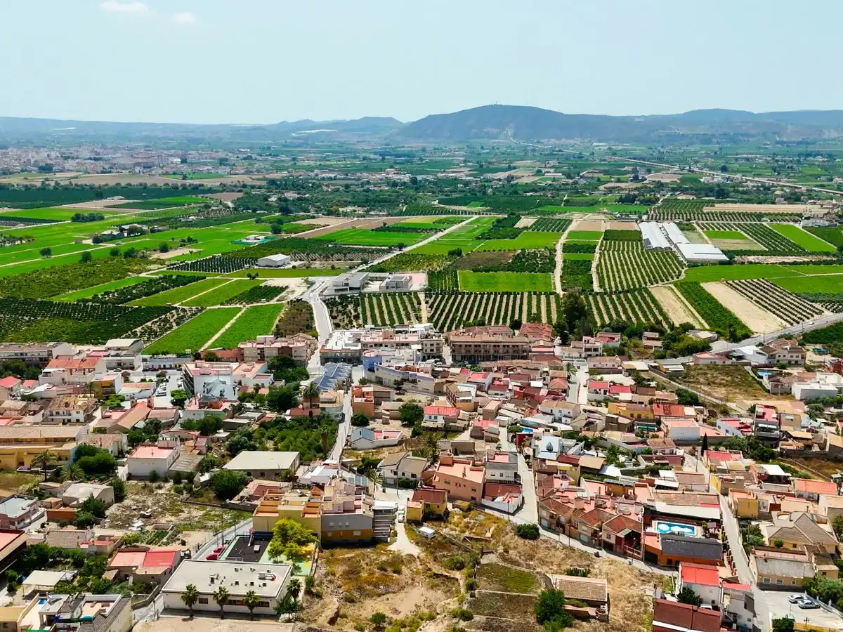 Vista exterior de Casa o xalet en venda en Orihuela amb Terrassa i Balcó