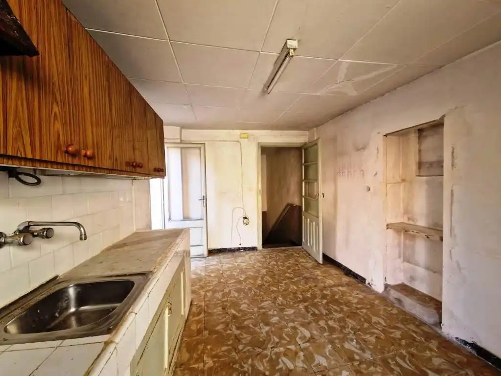 Kitchen of Houses for sale in Binéfar  with Terrace, Storage room and Balcony