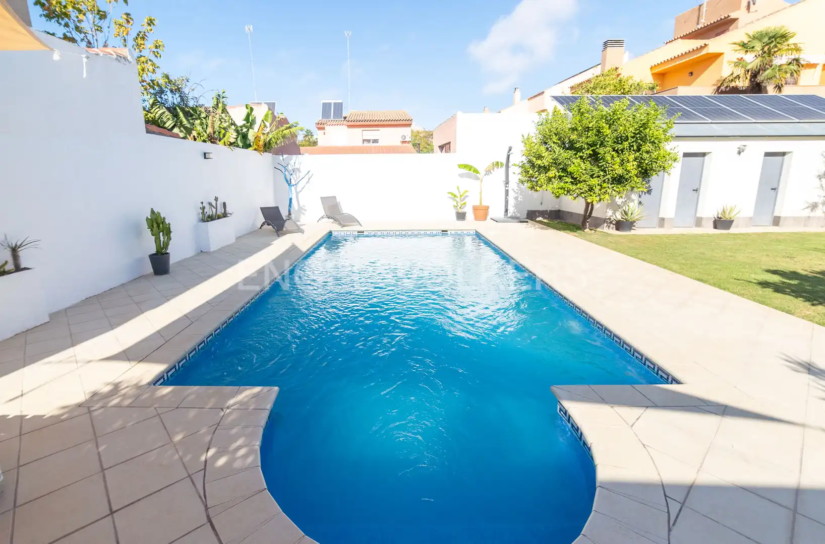 Piscina de Casa o xalet en venda en San Fernando amb Calefacció, Jardí privat i Terrassa