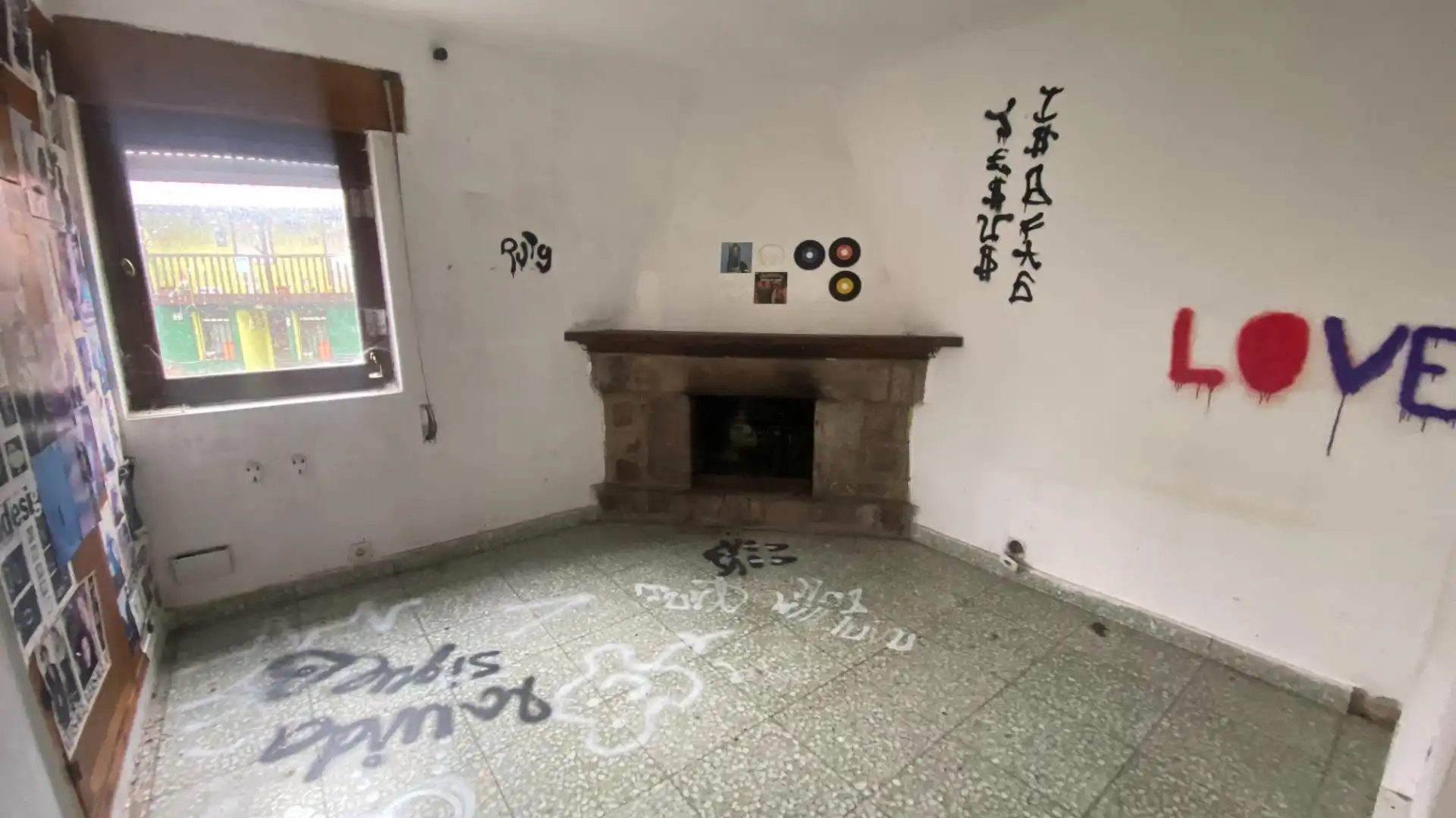Sala de estar de Planta baja en venta en Ruente