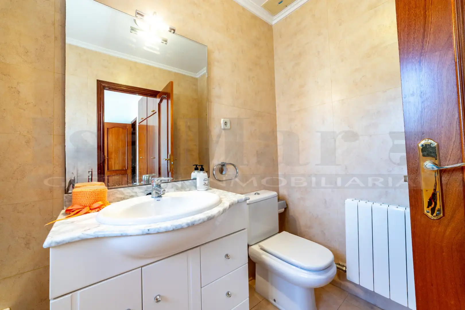 Baño de Casa adosada en venta en Calafell con Aire acondicionado, Calefacción y Jardín privado