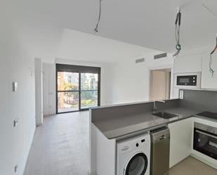 Kitchen of Flat for sale in Sant Adrià de Besòs  with Air Conditioner and Balcony