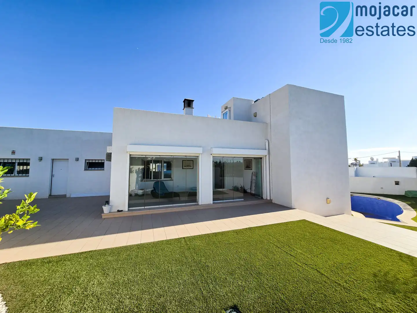 Detached house with pool for sale in Calle Sector 12 360, imagen 2