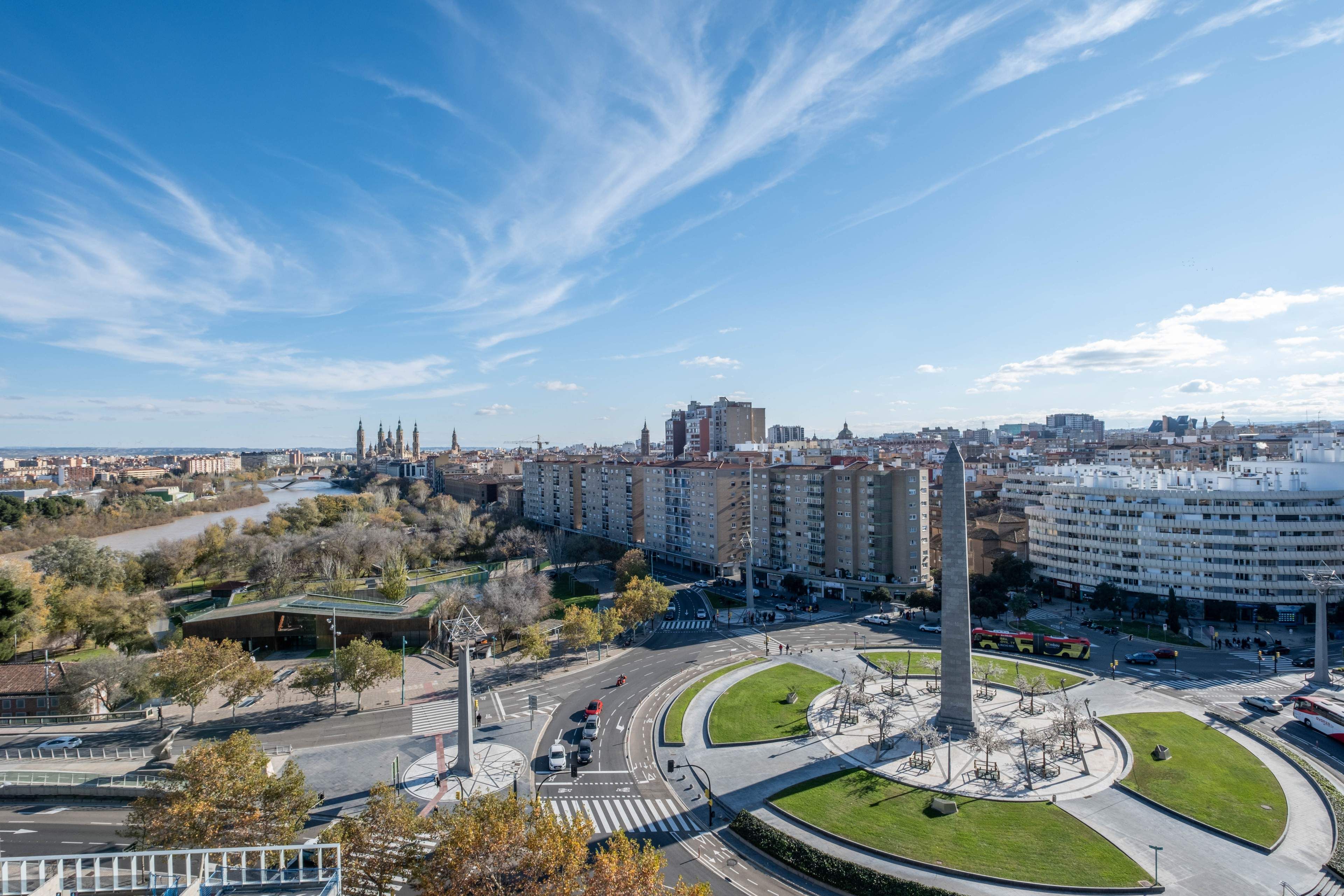 Vista exterior de Pis en venda en  Zaragoza Capital amb Aire condicionat, Calefacció i Terrassa