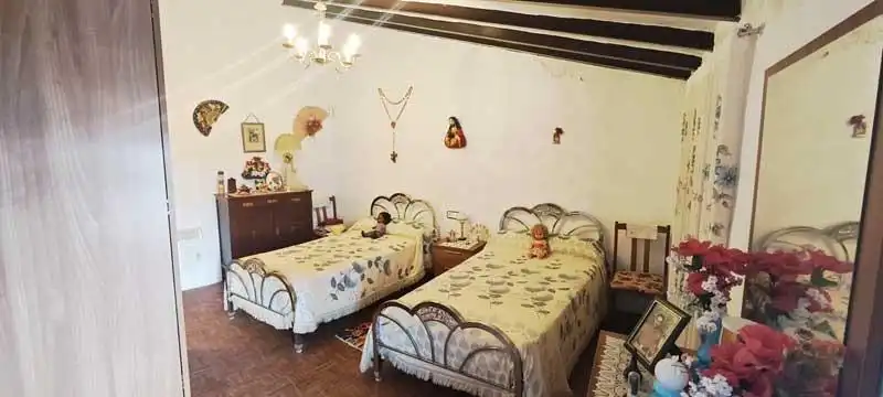 Dormitori de Casa o xalet en venda en Calatayud amb Calefacció i Terrassa