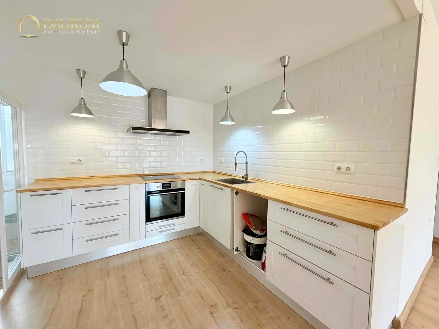 Küche von Wohnung zum Verkauf in Almussafes mit Klimaanlage, Terrasse und Abstellraum