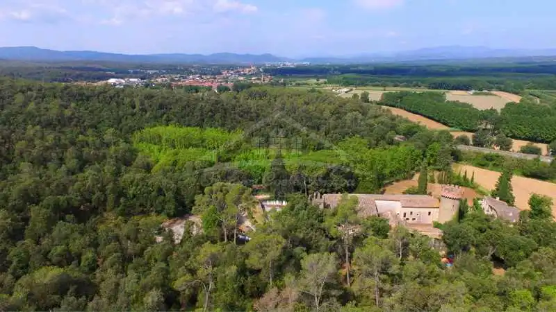 Country homes for sale in Flaçà  with Air Conditioner, Heating and Private garden