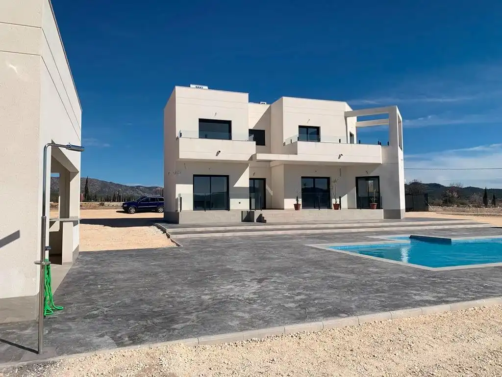 Chalet con piscina en venta en El Pinós / Pinoso, imagen 17