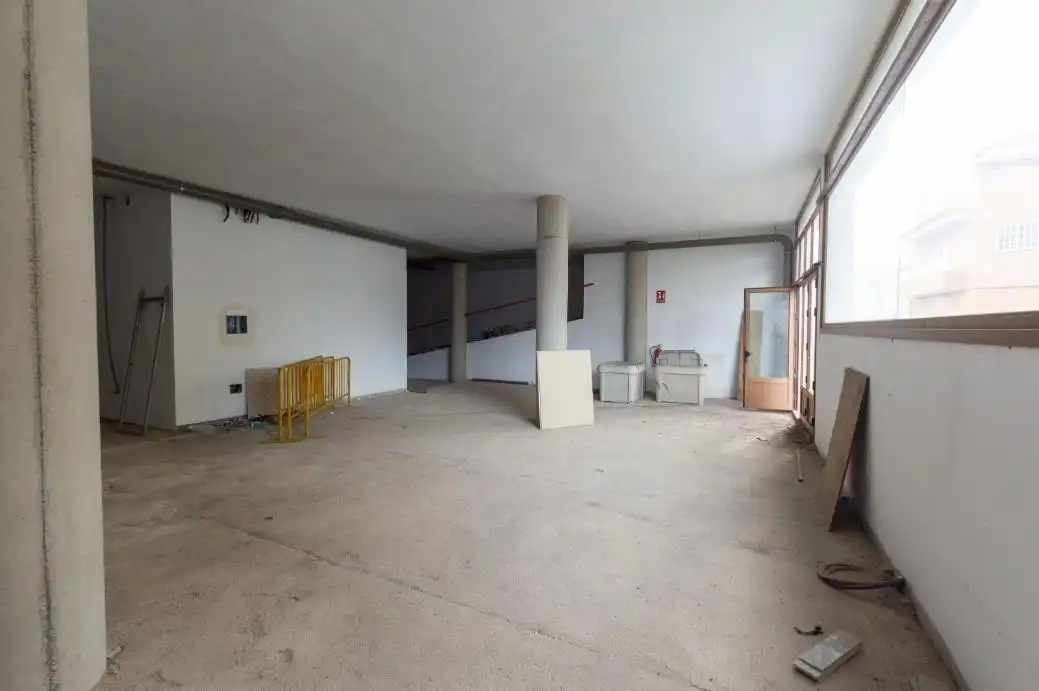 Local comercial en venda a Calle GALLEGA LA 36, imagen 4