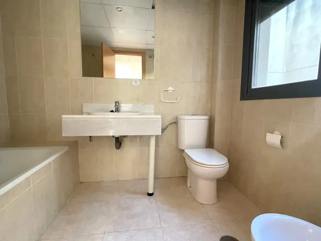 Baño de Apartamento en venta en Vera con Piscina