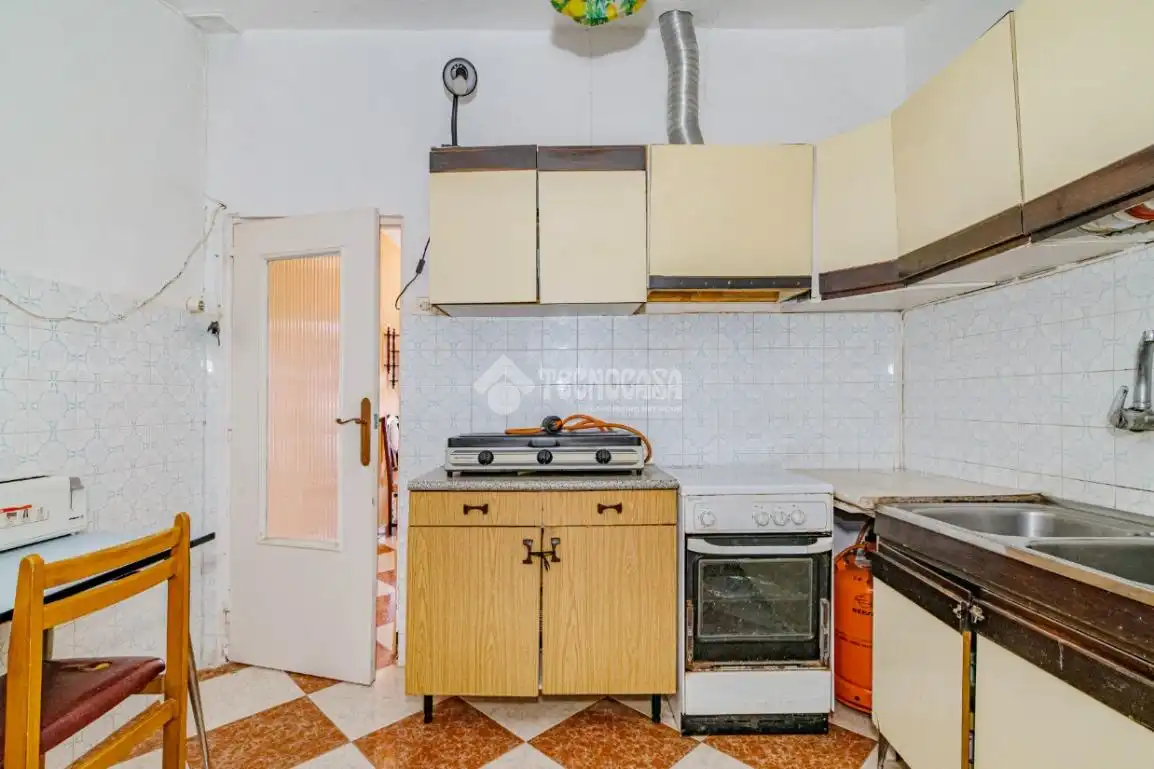 Cocina de Casa adosada en venta en Lucena con Terraza