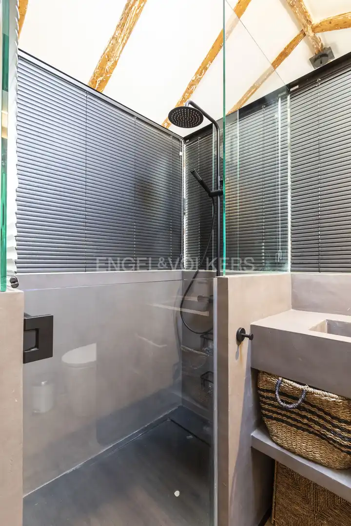Badezimmer von Wohnung zur Miete in Madrid mit Klimaanlage, Heizung und Möbliert