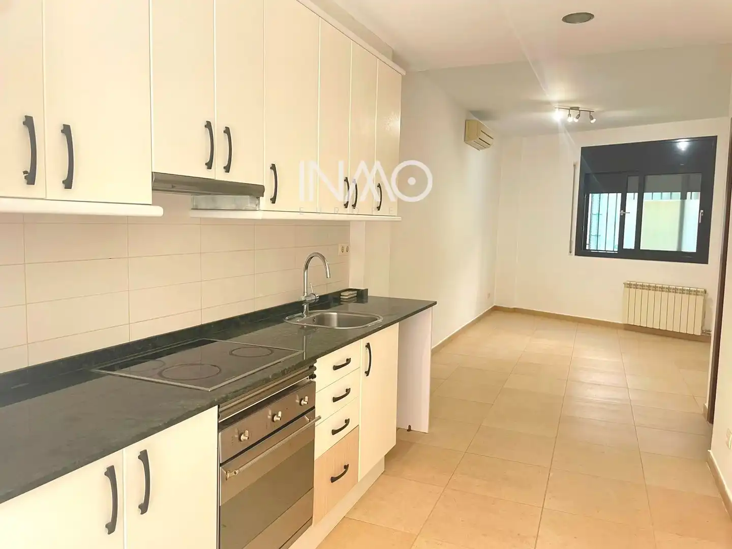 Kitchen of Flat for sale in Rubí  with Air Conditioner, Heating and Terrace