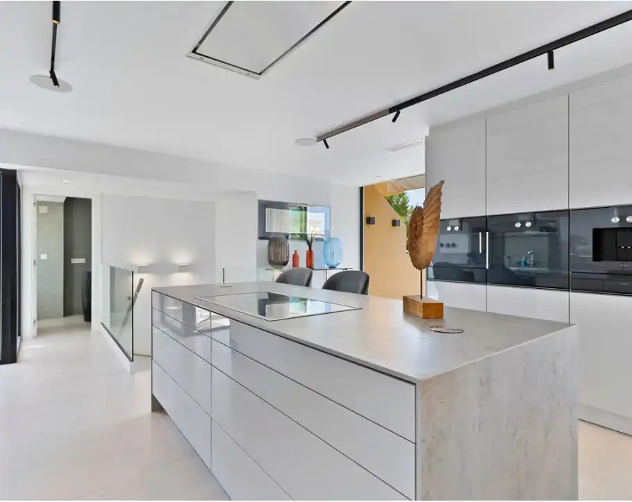 Cocina de Piso en venta en Marbella con Terraza, Amueblado y Horno