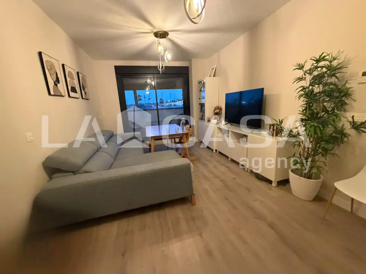 Living room of Flat for sale in Dos Hermanas  with Air Conditioner, Terrace and Swimming Pool