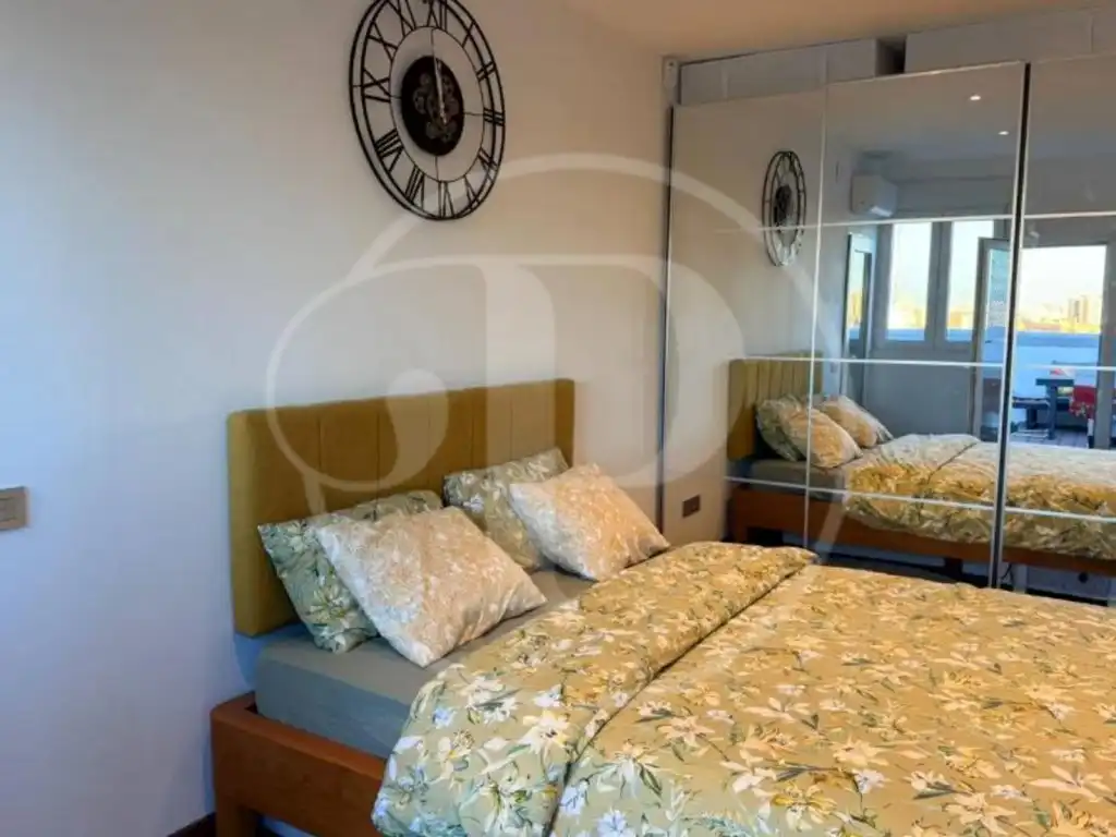 Habitación de Ático en venta en Xirivella con Aire acondicionado, Jardín privado y Terraza