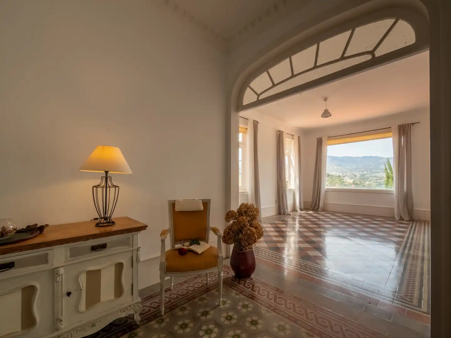 Haus oder Chalet zum Verkauf in Santa Brígida mit Privatgarten, Terrasse und Abstellraum