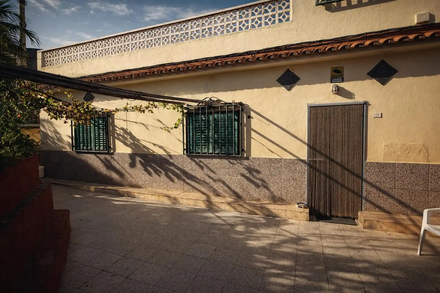 Vista exterior de Casa o chalet en venta en La Aldea de San Nicolás  con Amueblado, Horno y Lavadora