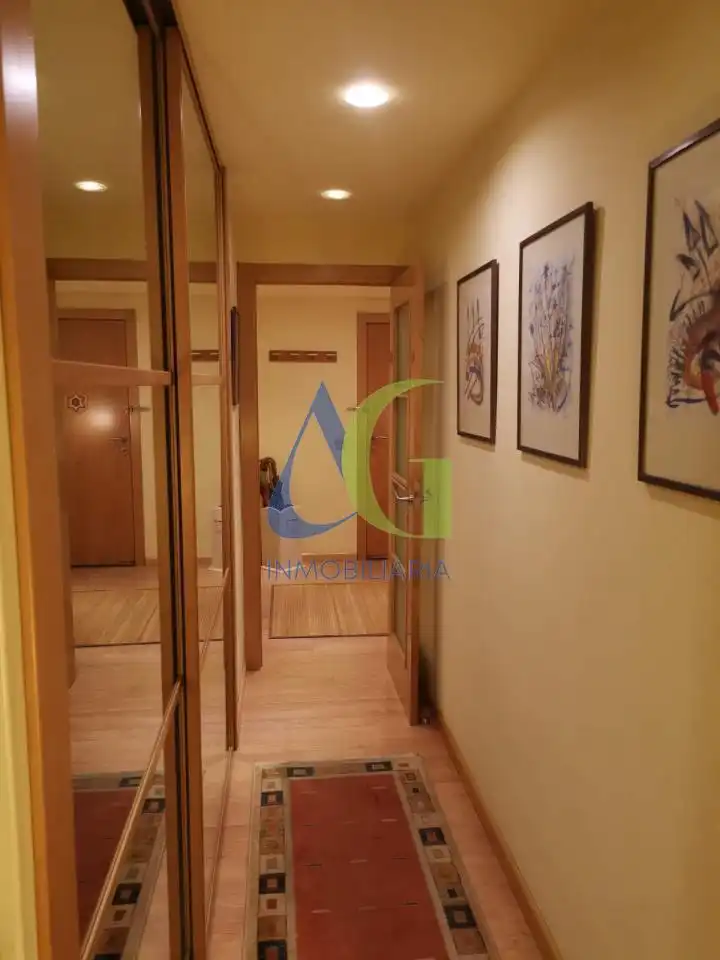 Piso en venta en León Capital  con Calefacción, Parquet y Terraza