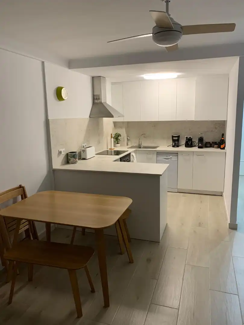 Cuina de Apartament en venda en Mont-roig del Camp amb Aire condicionat, Jardí privat i Terrassa