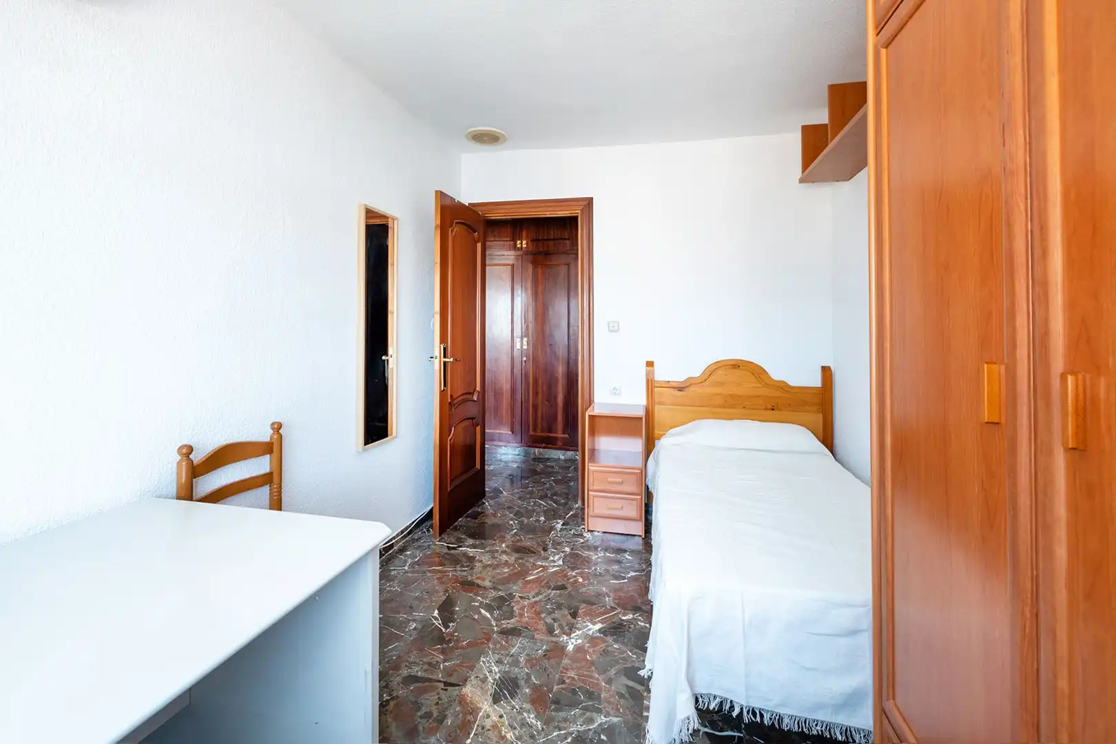 Flat for rent in N/A, -1, Camino de Ronda
