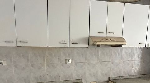 Foto 4 de Piso en venta en Plaza de Santa María de la Cabeza, Maestro Carrascosa - Banda de Música, Villena