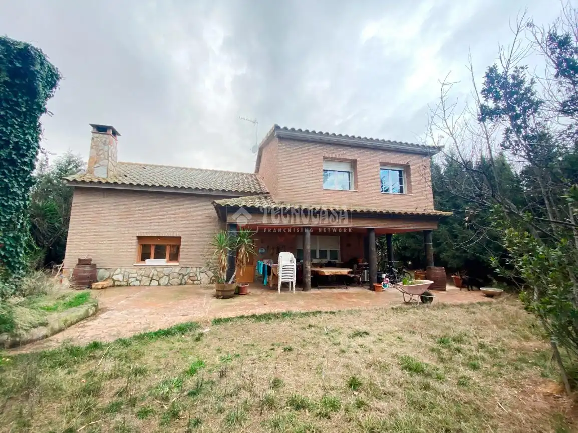 Jardín de Casa adosada en venta en Sobradiel con Calefacción y Jardín privado