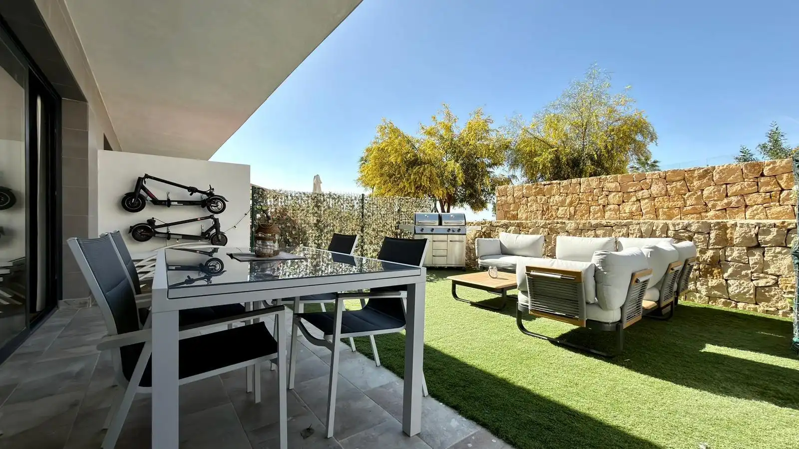 Terrasse von Maisonette zum Verkauf in Finestrat mit Klimaanlage, Heizung und Privatgarten