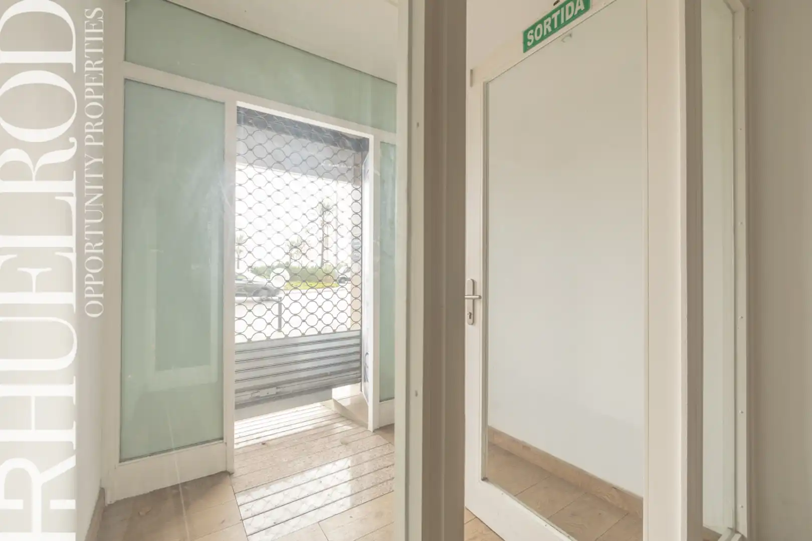 Geschaftsraum zur Miete in Avinguda del Maresme, Centre